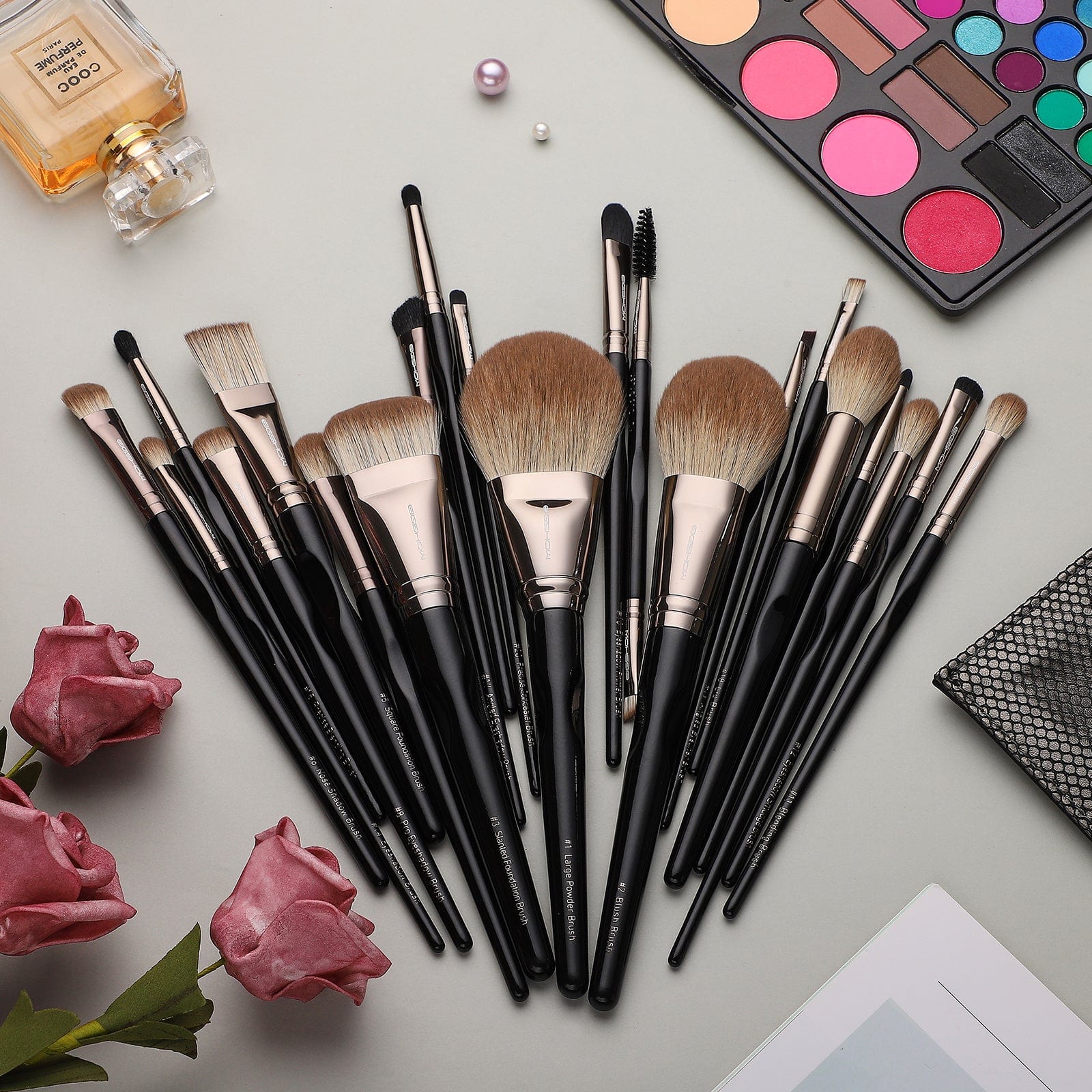 tykkelse civilisere Diskriminere Black Swan Series-21pcs Professional Makeup Brush Set – EIGSHOW Beauty