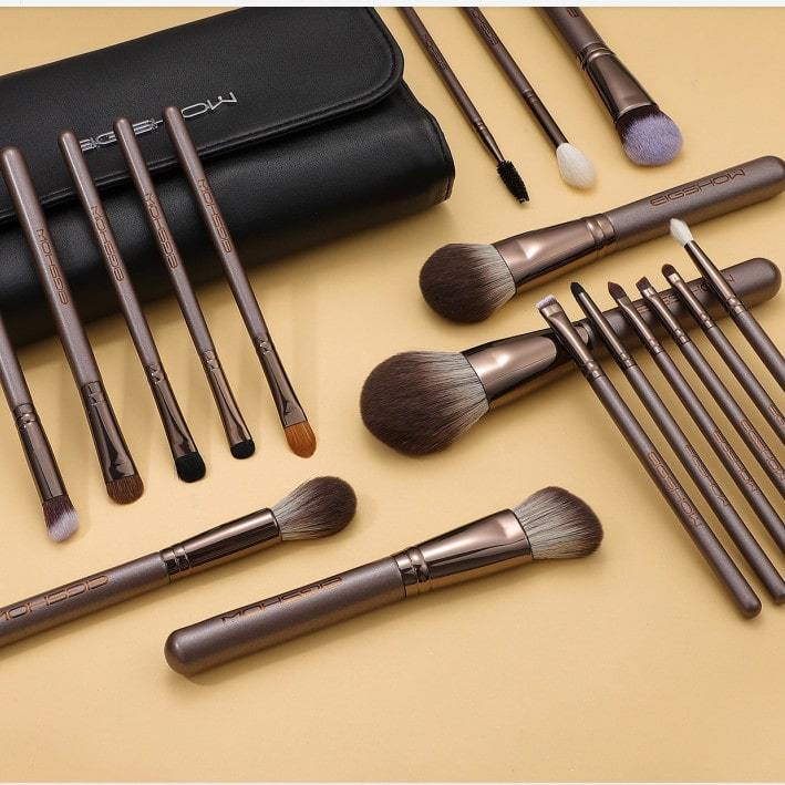 CHIC SERIES-18PCS MINI MAKEUP BRUSH KIT-SHADED SPRUCE – EIGSHOW Beauty